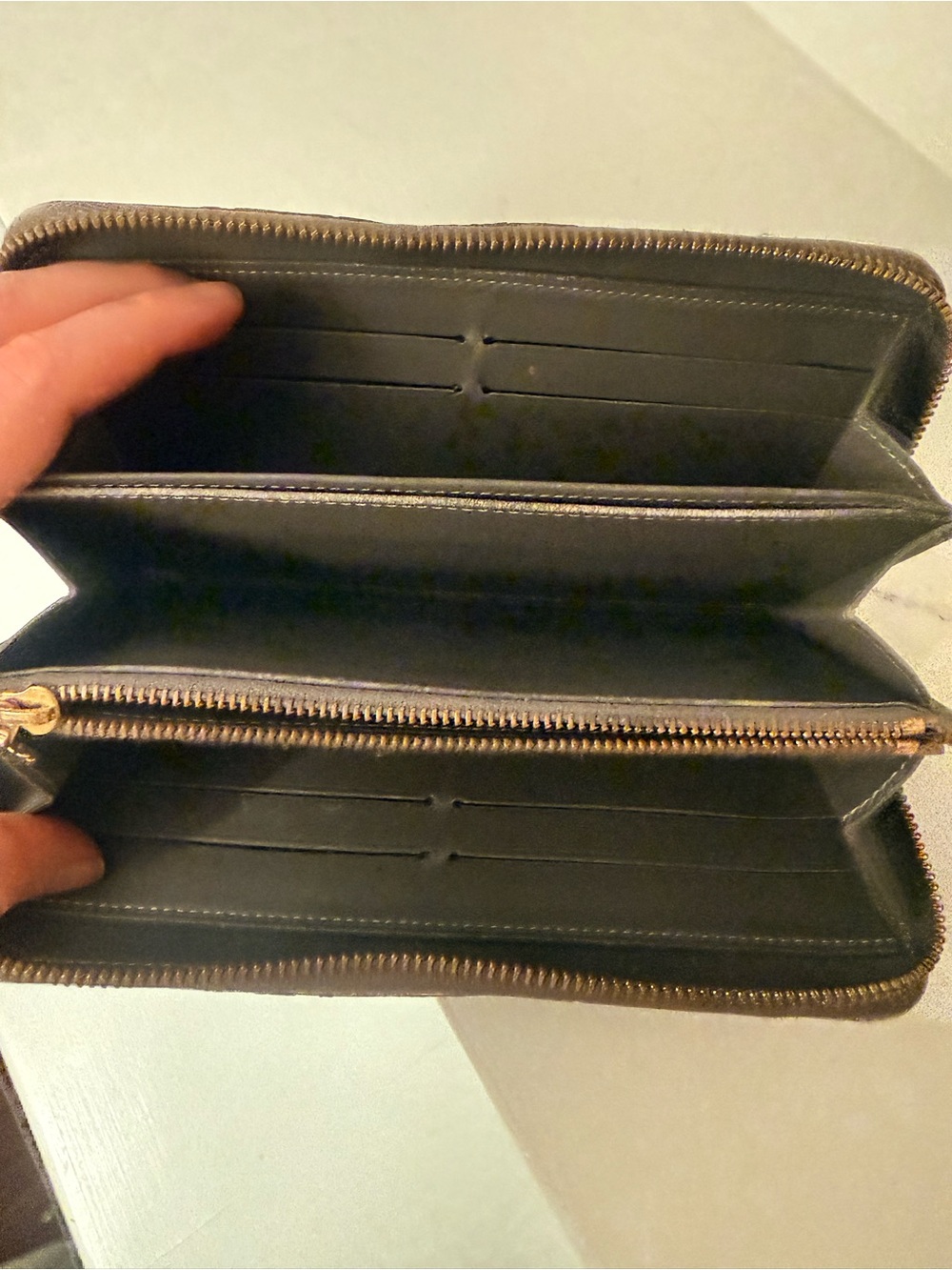Louis Vuitton Vernis Zippy Wallet Vert Bronze Metallic Gold Monogram - Picture 6 of 15
